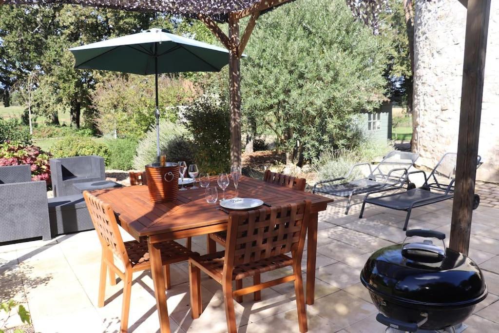 La Tour Du Perigord Villa Beaupouyet Dış mekan fotoğraf